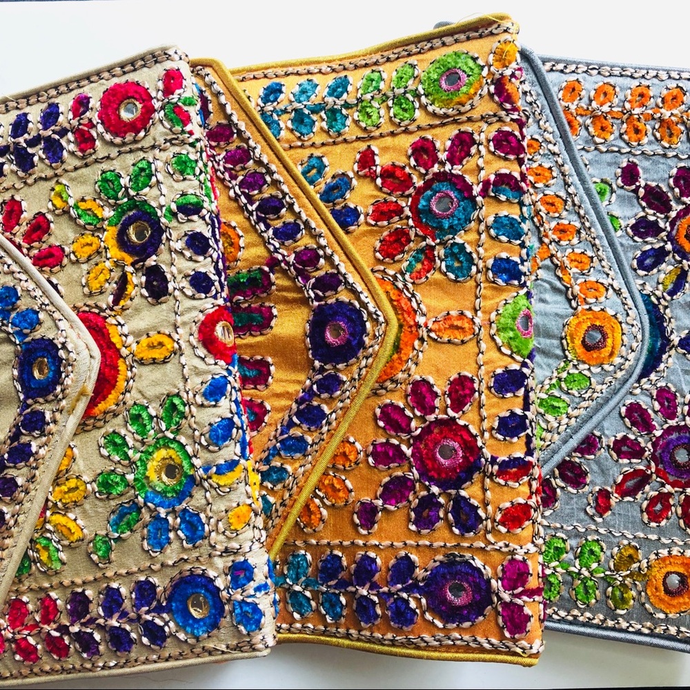 Boho Hand Embroidered Clutch Crossbody Bag - Picture 2 of 7